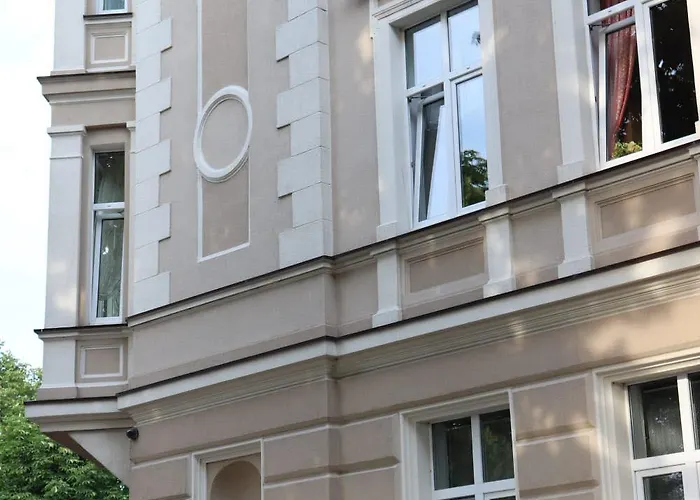 Pomorska 6 Колобжег